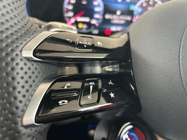 GLAクラス GLA35 4マチック AMGパフォーマンスパッケージ/アドバンスドパッケージ/弊社デモカー/パノラミックスライディングルーフ/ヘッドアップディスプレイ/360°カメラ/ブルメスター/本革レッドシート/純正ドライブレコーダー(57枚目)