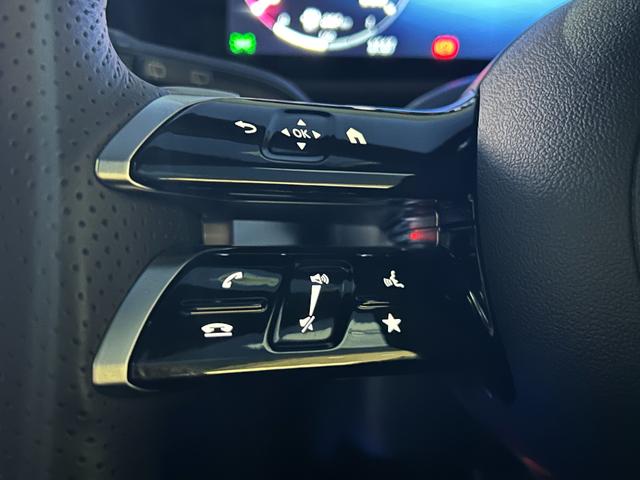 GLB GLB200d 4マチックAMGレザエクスクルシブP パノラマサンルーフ/後期モデル/AMGライン/AMGレザーエクスクルーシブP/コンフォートP/本革シート/シートヒーター/メモリー付きパワーシート/アンビエントライト64色/記録簿/禁煙車両(27枚目)