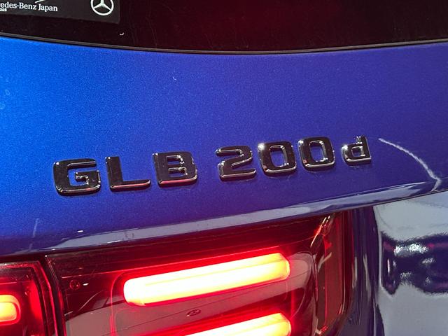GLB GLB200d 4マチックAMGレザエクスクルシブP パノラマサンルーフ/後期モデル/AMGライン/AMGレザーエクスクルーシブP/コンフォートP/本革シート/シートヒーター/メモリー付きパワーシート/アンビエントライト64色/記録簿/禁煙車両(53枚目)