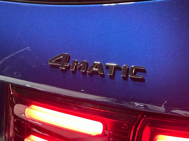 GLB GLB200d 4マチックAMGレザエクスクルシブP パノラマサンルーフ/後期モデル/AMGライン/AMGレザーエクスクルーシブP/コンフォートP/本革シート/シートヒーター/メモリー付きパワーシート/アンビエントライト64色/記録簿/禁煙車両(54枚目)