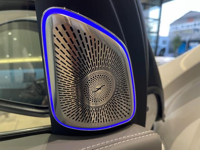 GLS GLS600 ファーストクラスパッケージ 弊社下取り/ファーストクラスP/ナッパーレザーシート/パノラマサンルーフ/本革シート/クーリングボックス/左右独立シート(後席)/専用シャンパングラス格納/電動ブラインド(後席)/エアサス/360度カ(20枚目)