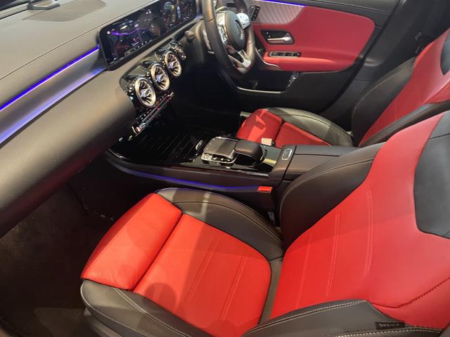 Aクラス A180 スタイル AMGレザーエクスクルシブパケジ レザーエクスクルーシブパッケージ/アドバンスドパッケージ/ヘッドアップディスプレイ/360°カメラ/アンビエントライト64色/ワイヤレスチャージング/純正ドライブレコーダー/メモリー付き電動パワーシー(25枚目)