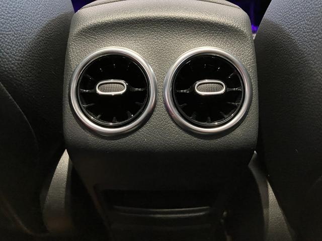 ＧＬＢ ＧＬＢ３５　４マチック　弊社下取り／前期／メモリー付きパワーシート／本革シート／パノラマサンルーフ／純正ドラレコ前後／３６０度カメラ／シートヒーター／ブルメスター／ＨＵＤ／オートハイビーム／電動トランク／ワンオーナー／禁煙（42枚目）