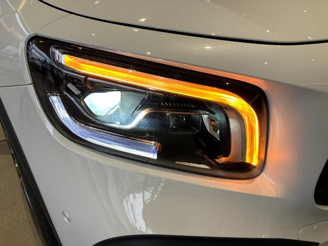 ＧＬＢ ＧＬＢ３５　４マチック　弊社下取り／前期／メモリー付きパワーシート／本革シート／パノラマサンルーフ／純正ドラレコ前後／３６０度カメラ／シートヒーター／ブルメスター／ＨＵＤ／オートハイビーム／電動トランク／ワンオーナー／禁煙（49枚目）