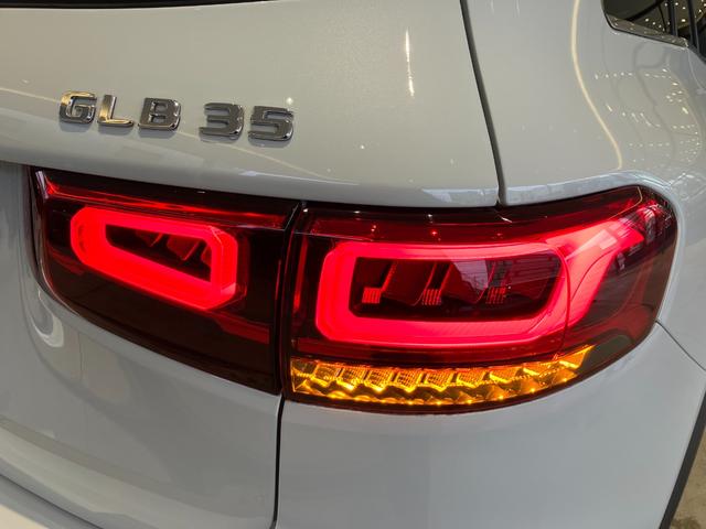 ＧＬＢ ＧＬＢ３５　４マチック　弊社下取り／前期／メモリー付きパワーシート／本革シート／パノラマサンルーフ／純正ドラレコ前後／３６０度カメラ／シートヒーター／ブルメスター／ＨＵＤ／オートハイビーム／電動トランク／ワンオーナー／禁煙（53枚目）
