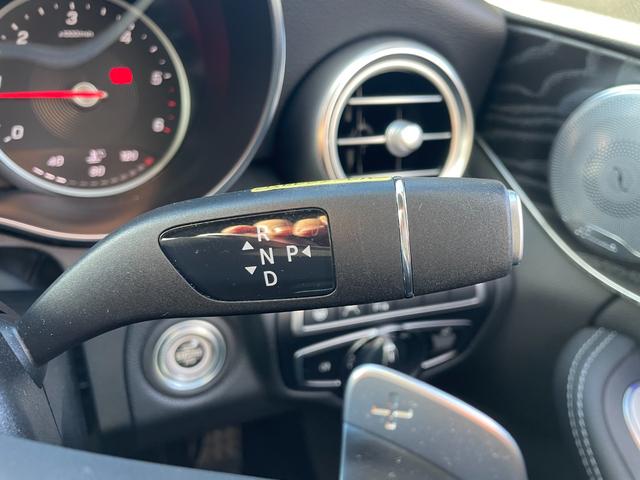 Ｃクラスステーションワゴン Ｃ２２０ｄ　ステーションワゴン　アバンギャルド　弊社下取り／ＡＭＧライン／メモリー付きパワーシート／本革シート／電動トランク／エアサス／純正ドラレコ前後／シートヒーター／レーダーセーフティー／ＬＥＤヘッドライト／認定中古車２年保証／記録簿／禁煙車両（6枚目）