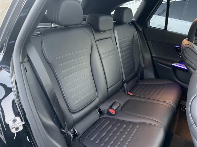 GLC GLC350e4MスポツEDスタAMGレザエクスクP AMGレザーエクスクルーシブP/パノラマサンルーフ/本革/ヘッドアップディスプレイ/ブルメスター/アンビエントライト64色/メモリー付きパワーシート/360度カメラ/ワイヤレスチャージング/記録簿(24枚目)