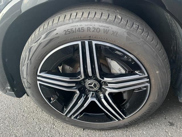 GLC GLC350e4MスポツEDスタAMGレザエクスクP AMGレザーエクスクルーシブP/パノラマサンルーフ/本革/ヘッドアップディスプレイ/ブルメスター/アンビエントライト64色/メモリー付きパワーシート/360度カメラ/ワイヤレスチャージング/記録簿(42枚目)