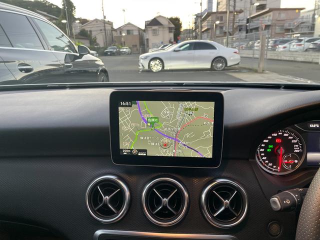 Ａクラス Ａ１８０　弊社下取り／ワンオーナー／メモリー付きパワーシート／純正ドラレコ／レーダーセーフティＰ／キーレスゴー／認定中古車２年保証／１６インチホイール／記録簿／禁煙車両／ＥＴＣセットアップ含／ＬＥＤヘッドライト（12枚目）