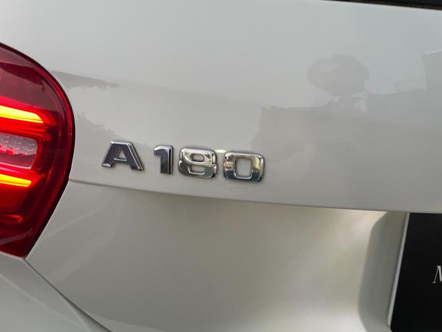 Ａクラス Ａ１８０　弊社下取り／ワンオーナー／メモリー付きパワーシート／純正ドラレコ／レーダーセーフティＰ／キーレスゴー／認定中古車２年保証／１６インチホイール／記録簿／禁煙車両／ＥＴＣセットアップ含／ＬＥＤヘッドライト（22枚目）
