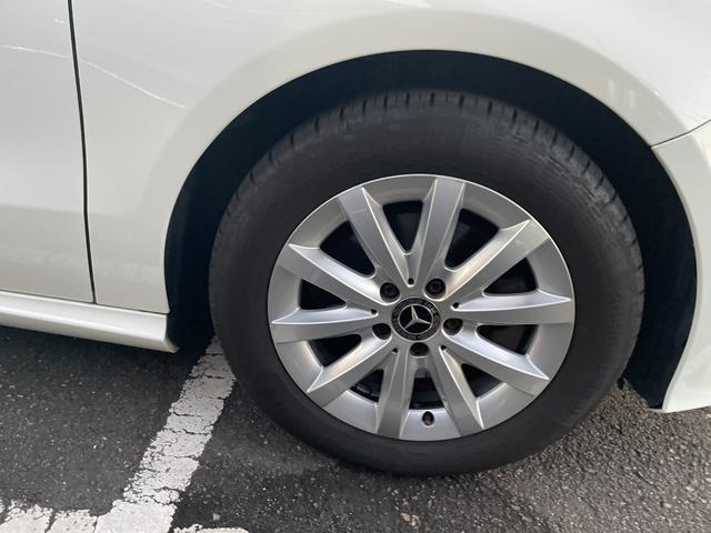 Ａクラス Ａ１８０　弊社下取り／ワンオーナー／メモリー付きパワーシート／純正ドラレコ／レーダーセーフティＰ／キーレスゴー／認定中古車２年保証／１６インチホイール／記録簿／禁煙車両／ＥＴＣセットアップ含／ＬＥＤヘッドライト（32枚目）