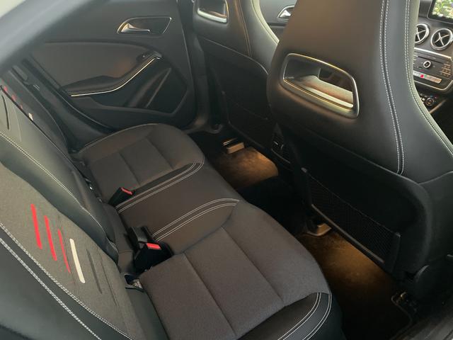 Ａクラス Ａ１８０　弊社下取り／ワンオーナー／メモリー付きパワーシート／純正ドラレコ／レーダーセーフティＰ／キーレスゴー／認定中古車２年保証／１６インチホイール／記録簿／禁煙車両／ＥＴＣセットアップ含／ＬＥＤヘッドライト（45枚目）