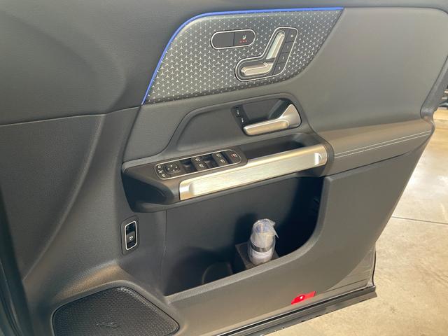 EQB EQB250+ 弊社デモカー/電動トランク/オートハイビーム/360度カメラ/キーレス/ワイヤレスチャージング/パノラマサンルーフ/シートヒーター/純正ドラレコ/電動シートメモリー付/記録簿/禁煙車/ワンオーナー(15枚目)