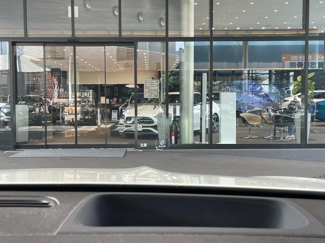 GLB GLB200d 4マチックAMGレザエクスクルシブP 弊社下取車両/AMGレザーエクスクルーシブパッケージ/アドバンスドパッケージ/メモリー付き電動パワーシート/シートヒーター/純正ドライブレコーダー前後/アンビエントライト64色/ヘッドアップディスプレ(26枚目)