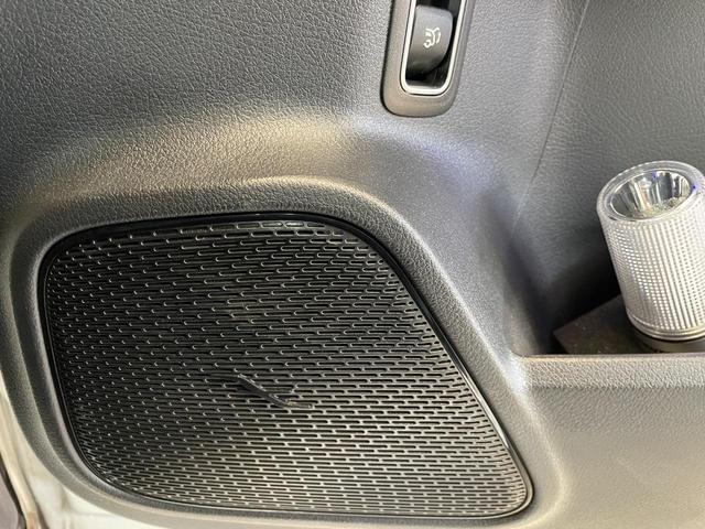 GLB GLB200d 4マチックAMGレザエクスクルシブP 弊社下取車両/AMGレザーエクスクルーシブパッケージ/アドバンスドパッケージ/メモリー付き電動パワーシート/シートヒーター/純正ドライブレコーダー前後/アンビエントライト64色/ヘッドアップディスプレ(40枚目)