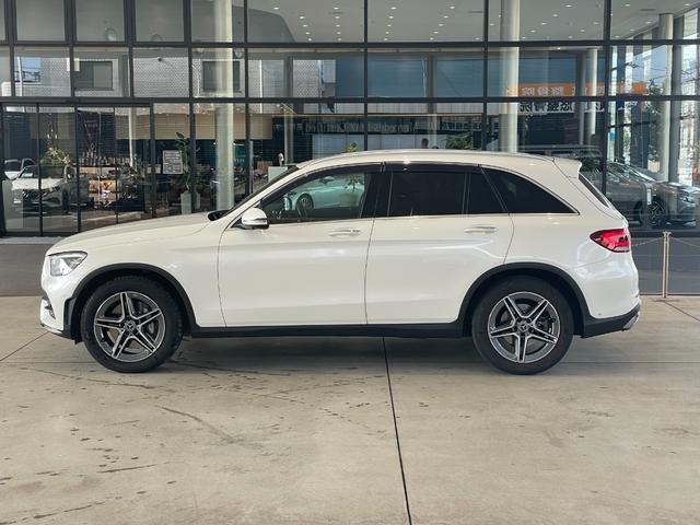 ＧＬＣ ＧＬＣ２２０ｄ　４マチック　ＡＭＧライン　弊社下取車両／メモリー付き電動パワーシート／シートヒーター／ワイヤレスチャージング／３６０°カメラ／４輪駆動車／オートハイビーム／アンビエントライト６４色／ＬＥＤヘッドライト／ハーフレザーシート（3枚目）