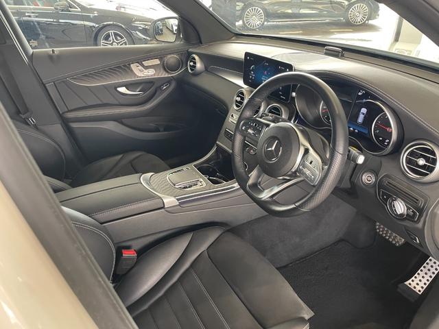 ＧＬＣ ＧＬＣ２２０ｄ　４マチック　ＡＭＧライン　弊社下取車両／メモリー付き電動パワーシート／シートヒーター／ワイヤレスチャージング／３６０°カメラ／４輪駆動車／オートハイビーム／アンビエントライト６４色／ＬＥＤヘッドライト／ハーフレザーシート（6枚目）