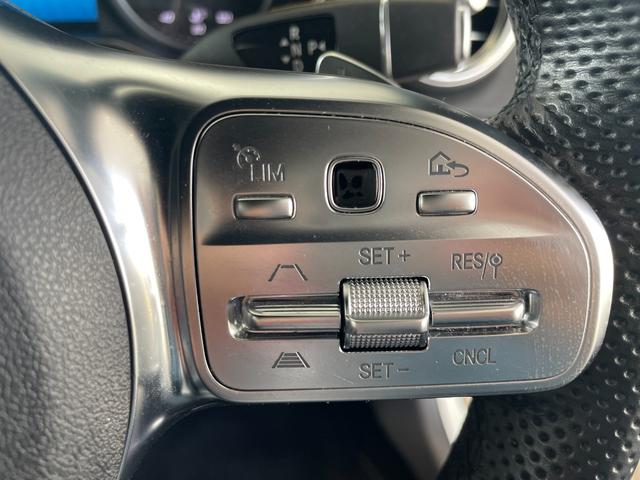 ＧＬＣ ＧＬＣ２２０ｄ　４マチック　ＡＭＧライン　弊社下取車両／メモリー付き電動パワーシート／シートヒーター／ワイヤレスチャージング／３６０°カメラ／４輪駆動車／オートハイビーム／アンビエントライト６４色／ＬＥＤヘッドライト／ハーフレザーシート（10枚目）