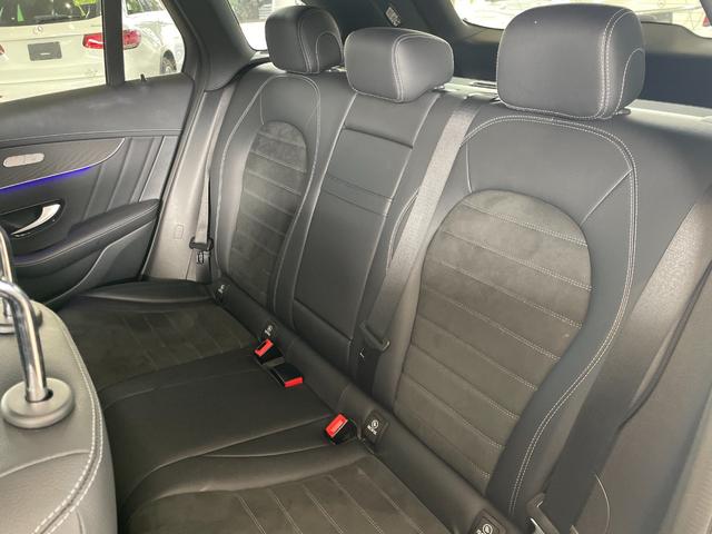 ＧＬＣ ＧＬＣ２２０ｄ　４マチック　ＡＭＧライン　弊社下取車両／メモリー付き電動パワーシート／シートヒーター／ワイヤレスチャージング／３６０°カメラ／４輪駆動車／オートハイビーム／アンビエントライト６４色／ＬＥＤヘッドライト／ハーフレザーシート（30枚目）