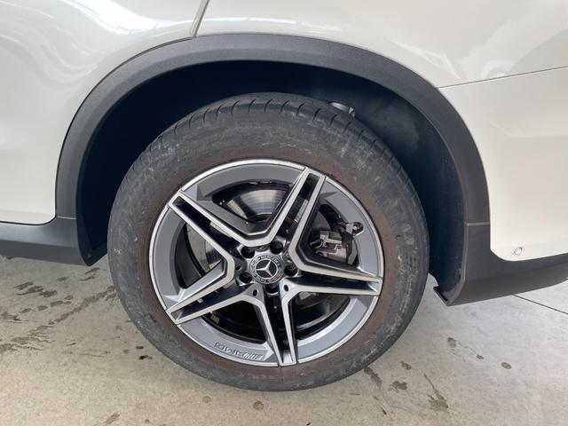 ＧＬＣ ＧＬＣ２２０ｄ　４マチック　ＡＭＧライン　弊社下取車両／メモリー付き電動パワーシート／シートヒーター／ワイヤレスチャージング／３６０°カメラ／４輪駆動車／オートハイビーム／アンビエントライト６４色／ＬＥＤヘッドライト／ハーフレザーシート（49枚目）