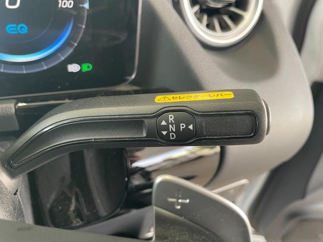 ＥＱＡ ＥＱＡ２５０　ＡＭＧレザーエクスクルーシブパッケージ　弊社下取車両／ＡＭＧレザーエクスクルーシブパッケージ／本革シート／メモリー付き電動パワーシート／シートヒーター／ヘッドアップディスプレイ／パノラミックスライディングルーフ／ワイヤレスチャージング（12枚目）