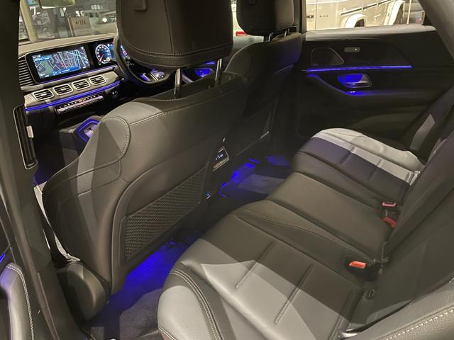 GLE GLE450d 4マチック クーペスポーツ レザーシート シートヒーター シートベンチレーター 360°カメラシステム ヘッドアップディスプレイ ブルメスターサラウンドサウンドシステム パノラミックスライディングルーフ LEDヘッドライト(32枚目)