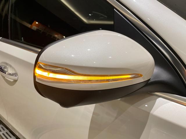 GLE GLE450d 4マチック クーペスポーツ レザーシート シートヒーター シートベンチレーター 360°カメラシステム ヘッドアップディスプレイ ブルメスターサラウンドサウンドシステム パノラミックスライディングルーフ LEDヘッドライト(41枚目)