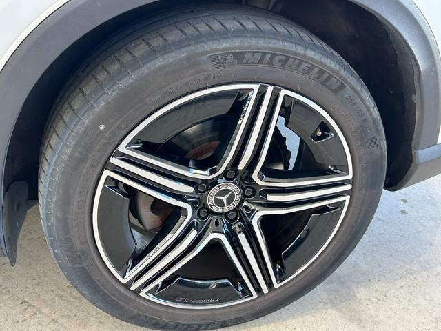 GLC GLC220d 4マチック ドライバーズパッケージ 弊社下取車/ドライバーズパッケージ/レザーエクスクルーシブパッケージ/リアアクスルステアリング/ヘッドアップディスプレイ/360°カメラ/パノラミックスライディングルーフ/純正ドライブレコーダ前後/本(21枚目)