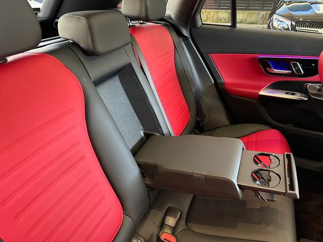 GLC GLC220d 4マチック ドライバーズパッケージ 弊社下取車/ドライバーズパッケージ/レザーエクスクルーシブパッケージ/リアアクスルステアリング/ヘッドアップディスプレイ/360°カメラ/パノラミックスライディングルーフ/純正ドライブレコーダ前後/本(46枚目)