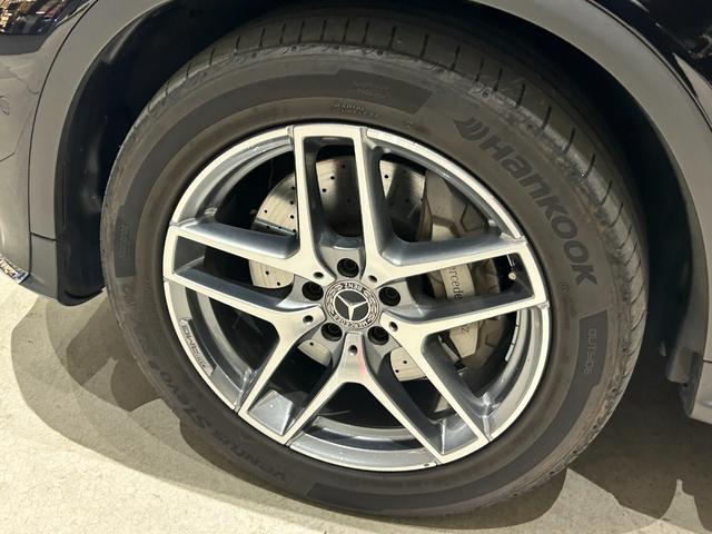 GLC GLC220d 4マチッククーペスポーツ(本革仕様) 弊社下取車/本革使用/ブルメスタースピーカー/メモリー付き電動パワーシート/シートヒーター/純正ドライブレコーダー前/ヘッドアップディスプレイ/アンビエントライト/オートハイビーム/ブラックシート(18枚目)
