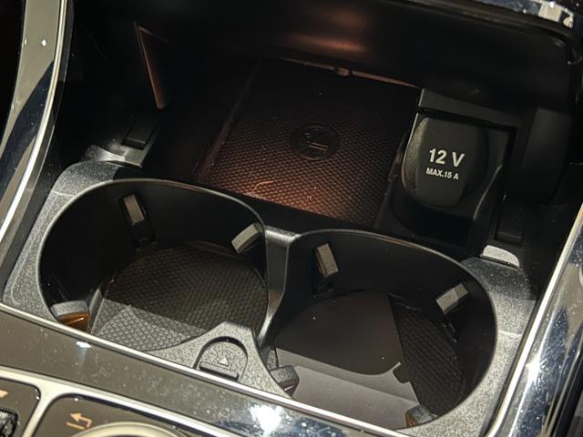 GLC GLC220d 4マチッククーペスポーツ(本革仕様) 弊社下取車/本革使用/ブルメスタースピーカー/メモリー付き電動パワーシート/シートヒーター/純正ドライブレコーダー前/ヘッドアップディスプレイ/アンビエントライト/オートハイビーム/ブラックシート(37枚目)