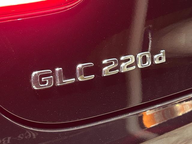 GLC GLC220d 4マチッククーペスポーツ(本革仕様) 弊社下取車/本革使用/ブルメスタースピーカー/メモリー付き電動パワーシート/シートヒーター/純正ドライブレコーダー前/ヘッドアップディスプレイ/アンビエントライト/オートハイビーム/ブラックシート(47枚目)
