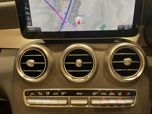 Ｃクラス Ｃ４３　４マチック　カブリオレ　弊社下取り／本革シート／オートハイビーム／ＬＥＤ／キーレス／本革シート／シートヒーター／ワイヤレスチャージング／純正ドラレコ前／電動シート（メモリ付）／整備記録簿付き／禁煙車／ワンオーナー／ＨＵＤ（24枚目）