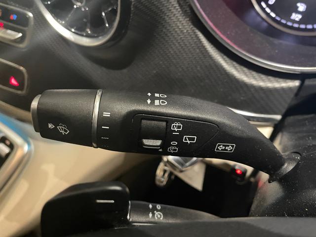 株式会社シュテルン世田谷グループ１２店舗の総在庫は、当店よりご案内・販売が可能です。もしも気になる車両が複数拠点にございます場合は、一括でお見積書を作成致します。