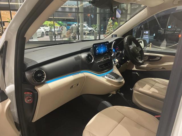 全国へご納車可能です！６年連続で認定中古車販売全国ナンバーワン達成（メルセデス・ベンツ日本調べ）の実績に恥じぬよう、販売からアフターサービスまで努めて参ります。