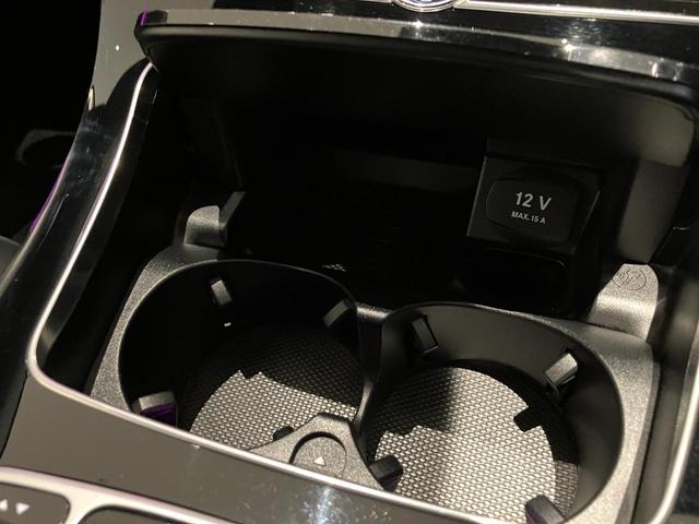 時間や距離的な都合で実車をご覧頂けないお客様、ご安心ください。私共がお客様の目の代わりとなって、お車を確認させて頂きます。詳細の写真を撮影しメール等でお送りさせて頂きます。お気軽にお申し付けください。