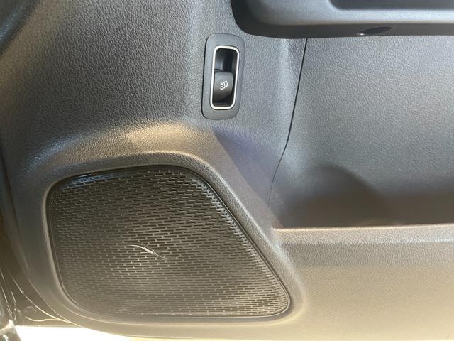 Bクラス B180 AMGレザーエクスクルーシブパッケージ AMGレザーエクスクルーシブパッケージ/アドバンスドパッケージ/360°カメラシステム/パノラミックスライディグルーフ/ヘッドアップディスプレイ/LEDヘッドライト/18インチAMGアルミホイール(35枚目)