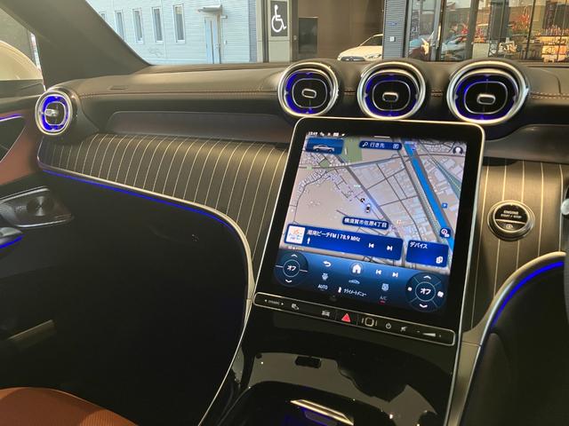 GLC GLC220d 4MクペドライバズP+AMGラインP 弊社デモカー/リアアクスルステアリング/ブラウン本革シート/ヘッドアップディスプレイ/360°カメラ/ブルメスタースピーカー/アンビエントライト/メモリー付き電動パワーシート/シートベンチレーター(7枚目)