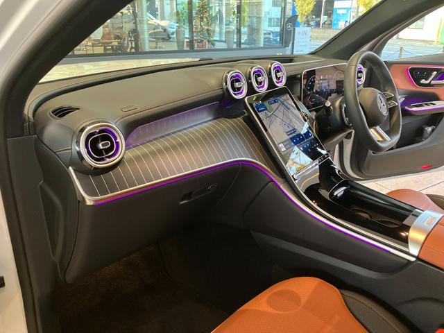 GLC GLC220d 4MクペドライバズP+AMGラインP 弊社デモカー/リアアクスルステアリング/ブラウン本革シート/ヘッドアップディスプレイ/360°カメラ/ブルメスタースピーカー/アンビエントライト/メモリー付き電動パワーシート/シートベンチレーター(26枚目)