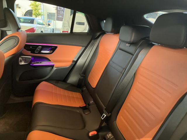 GLC GLC220d 4MクペドライバズP+AMGラインP 弊社デモカー/リアアクスルステアリング/ブラウン本革シート/ヘッドアップディスプレイ/360°カメラ/ブルメスタースピーカー/アンビエントライト/メモリー付き電動パワーシート/シートベンチレーター(29枚目)