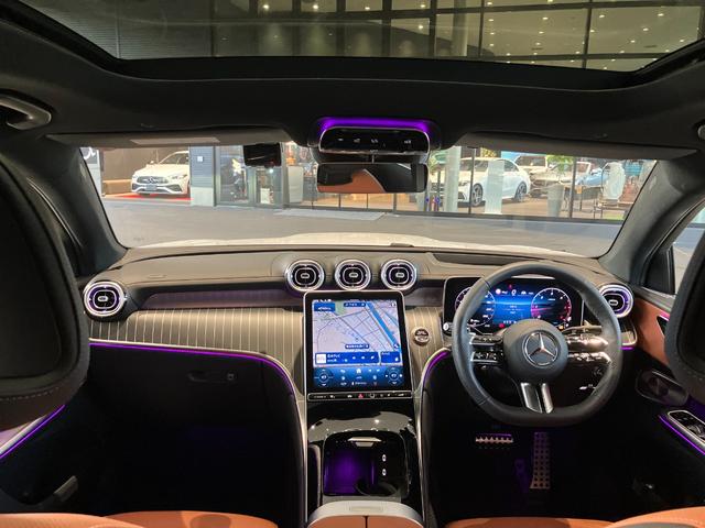 GLC GLC220d 4MクペドライバズP+AMGラインP 弊社デモカー/リアアクスルステアリング/ブラウン本革シート/ヘッドアップディスプレイ/360°カメラ/ブルメスタースピーカー/アンビエントライト/メモリー付き電動パワーシート/シートベンチレーター(33枚目)