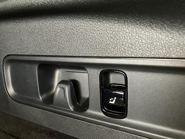 GLC GLC220d 4MクペドライバズP+AMGラインP 弊社デモカー/リアアクスルステアリング/ブラウン本革シート/ヘッドアップディスプレイ/360°カメラ/ブルメスタースピーカー/アンビエントライト/メモリー付き電動パワーシート/シートベンチレーター(37枚目)