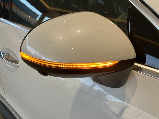 GLC GLC220d 4MクペドライバズP+AMGラインP 弊社デモカー/リアアクスルステアリング/ブラウン本革シート/ヘッドアップディスプレイ/360°カメラ/ブルメスタースピーカー/アンビエントライト/メモリー付き電動パワーシート/シートベンチレーター(43枚目)