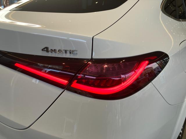 GLC GLC220d 4MクペドライバズP+AMGラインP 弊社デモカー/リアアクスルステアリング/ブラウン本革シート/ヘッドアップディスプレイ/360°カメラ/ブルメスタースピーカー/アンビエントライト/メモリー付き電動パワーシート/シートベンチレーター(44枚目)