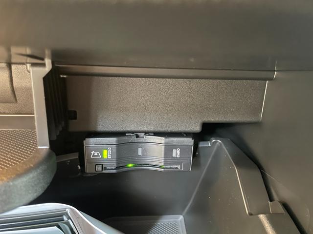 EQB EQB250 AMGレザーエクスクルーシブパッケージ 弊社下取り/電動トランク/360度カメラ/AMGライン/AMGレザーEXP/パノラマサンルーフ/有償カラー/本革シート/純正ドラレコ/シートヒーター/整備記録簿付き/認定中古車保証/HUD/禁煙車(29枚目)