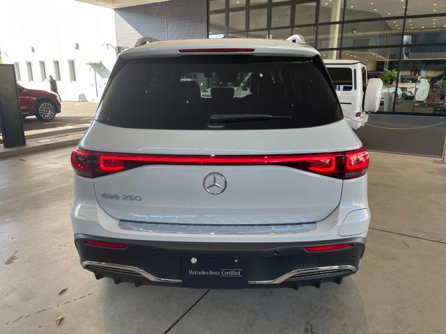 EQB EQB250 AMGレザーエクスクルーシブパッケージ 弊社下取り/電動トランク/360度カメラ/AMGライン/AMGレザーEXP/パノラマサンルーフ/有償カラー/本革シート/純正ドラレコ/シートヒーター/整備記録簿付き/認定中古車保証/HUD/禁煙車(39枚目)