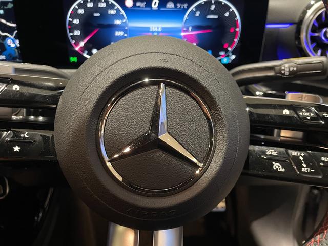 CLAクラス CLA200d AMGラインパッケージ 弊社デモカー/マイナーチェンジ後/純正ドライブレコーダー前/ワイヤレスチャージング/メモリー付き電動パワーシート/シートヒーター/360°カメラ/アンビエントライト64色/オートハイビーム/LEDヘッ(23枚目)