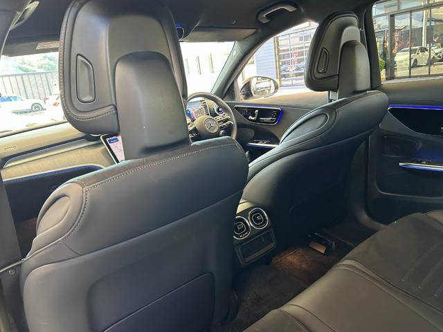 Cクラス C200 スポーツ 弊社デモカー/電動トランク/レーダーセーフティーパッケージ/LED/360度カメラ/AMGライン/ワイヤレスチャージング/シートヒーター/純正ドラレコ前/電動シート/整備記録簿付/禁煙車/ワンオーナー(38枚目)