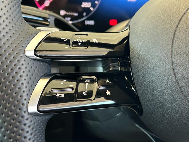 Cクラス C200 ラグジュアリー 弊社デモカー/リアアクスルステアリング/ヘッドアップディスプレイ/360°カメラ/ブルメスタースピーカー/メモリー付き電動パワーシート/シートヒーター/シートエアコン/純正ドライブレコーダ(11枚目)