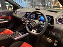 GLAクラス GLA45 S 4マチック+ 弊社デモカー/後期モデル/赤内装/アドバンスドP/AMGパフォーマンスP/パノラマサンルーフ/シートヒーター/ベンチレーター/本革シート/メモリー付きパワーシート/HUD/ブルメスター/禁煙/記録簿(4枚目)